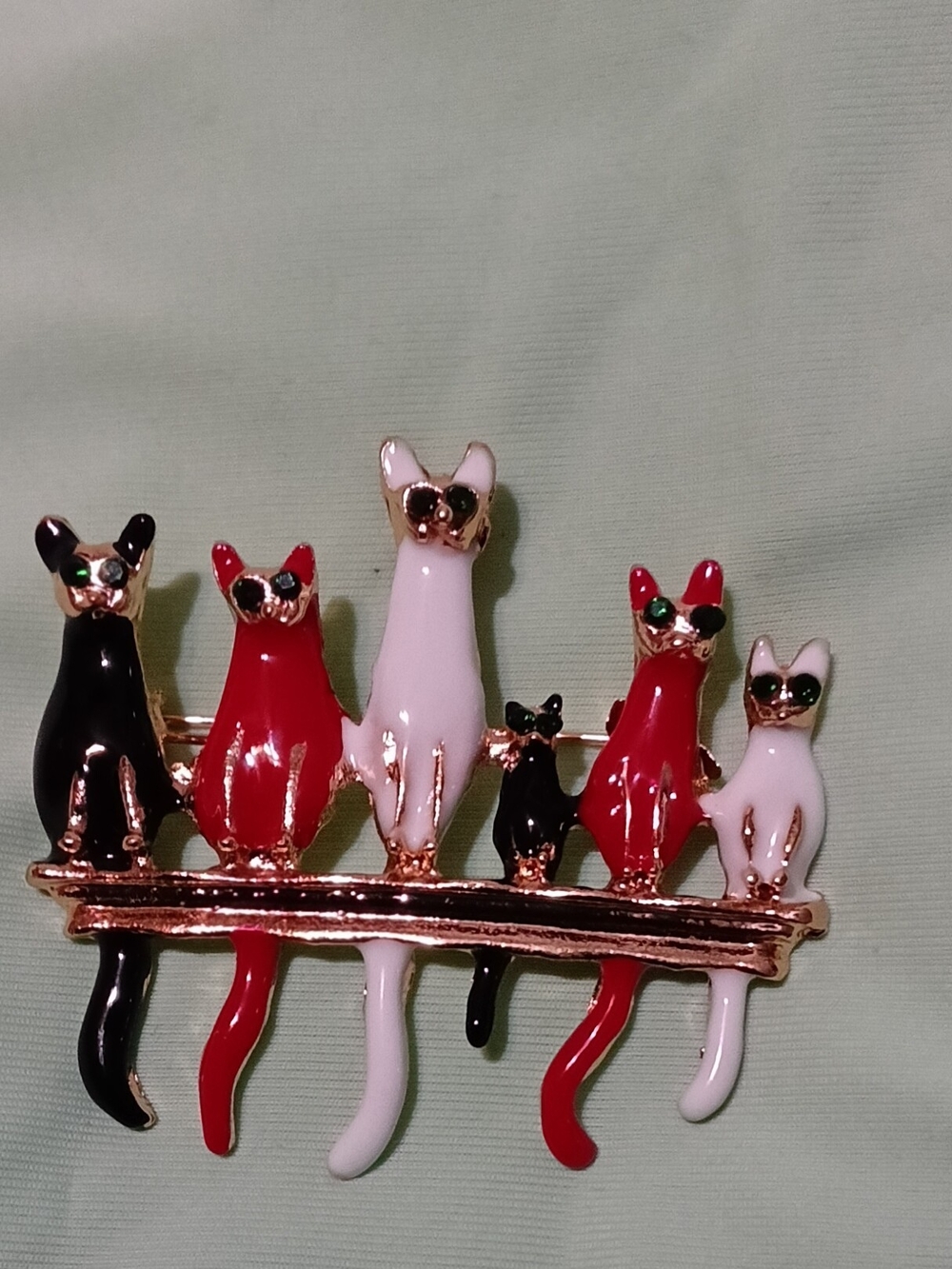 Animal Brooches Owl, Kitten, Cat Family, Red Fox, Squirrel And Ram - CHOOSE ONE - Picture 4 of 9